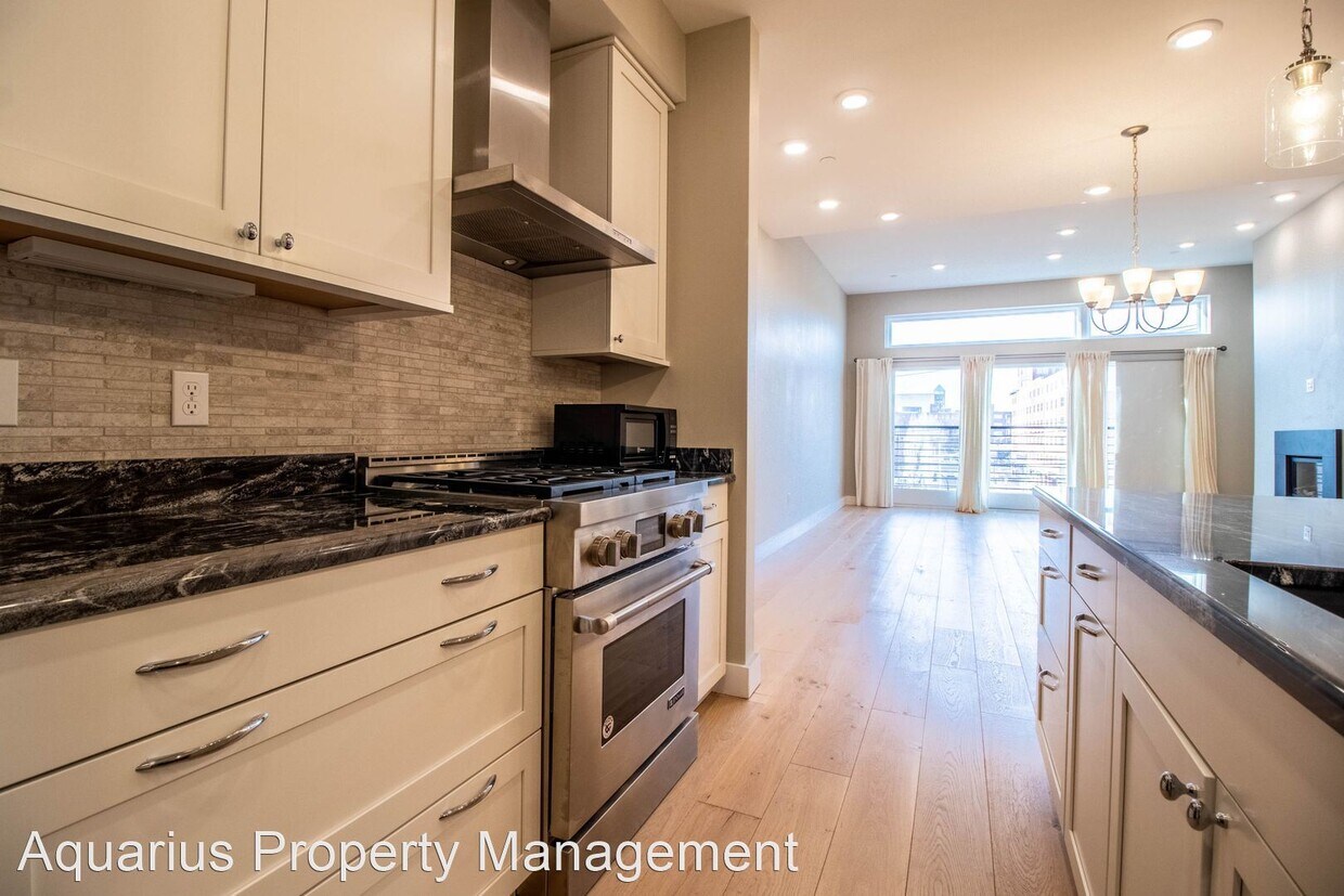 Primary Photo - 2 br, 2 bath House - 185 Fore Street Unit ...