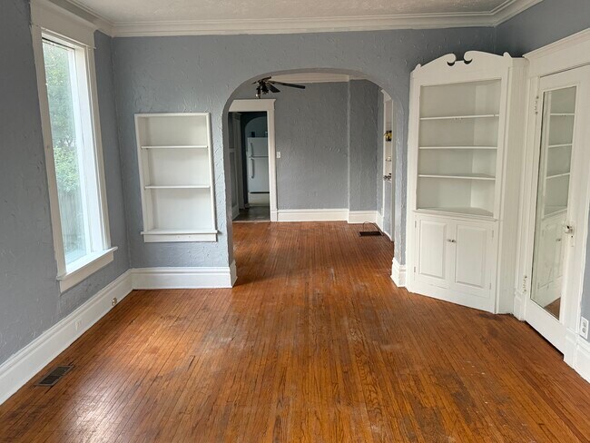 Foto del edificio - 2315 N Bigelow St