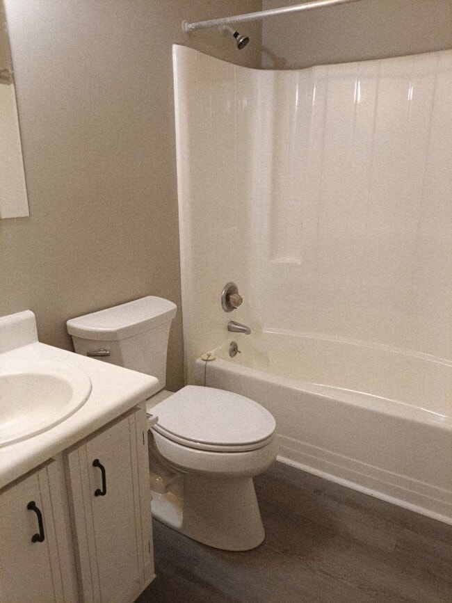 Building Photo - 1 Bed / 1 Bath Apartment in Harrisburg – Cozy & Convenient Living
