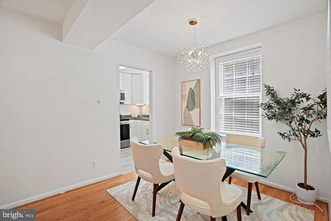 Foto del edificio - 3610 39th St NW