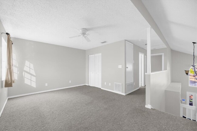 Foto del edificio - 5808 Parkview Point Dr