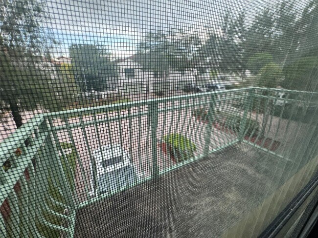Foto del edificio - 4425 Hidden Harbour Ave