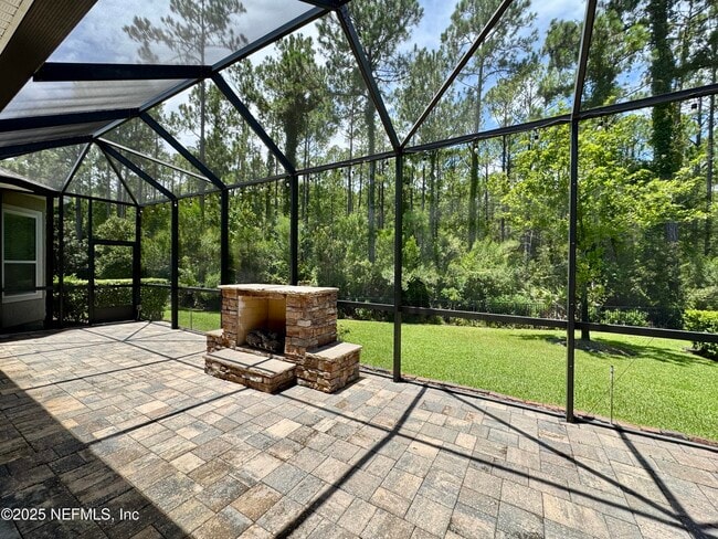 Building Photo - 559 Majestic Eagle Dr