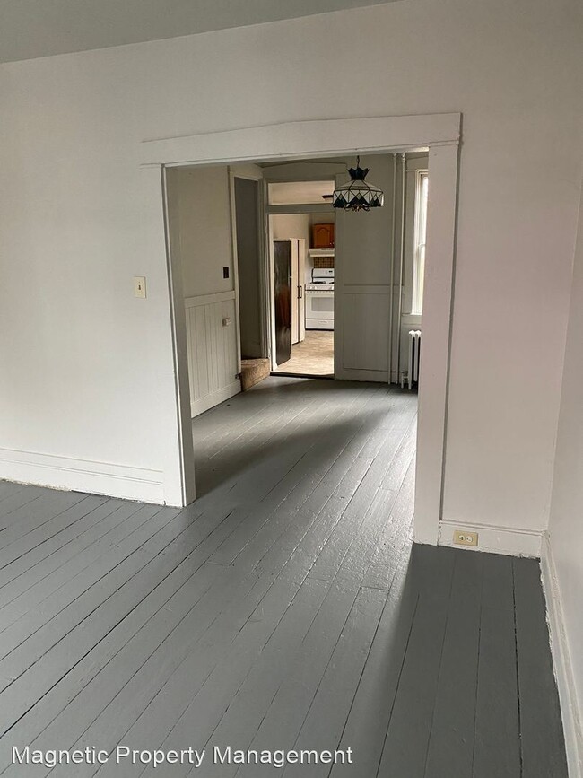 Foto del edificio - 3 br, 1 bath House - 511 Howard Ave