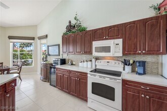 Building Photo - 8931 Lely Island Cir