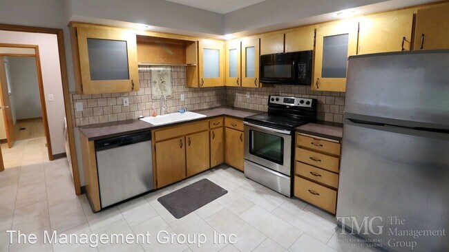 Building Photo - 3 br, 2 bath House - 6414 Kansas Street