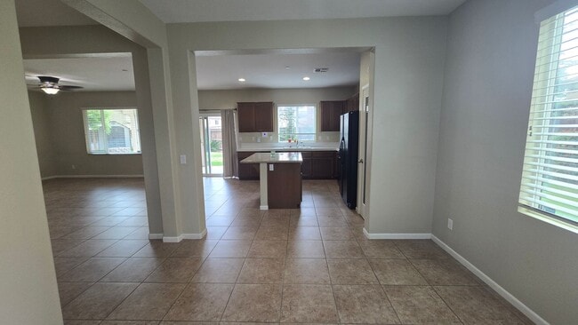 Building Photo - 5421 Tejon Ridge Ct