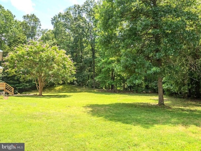 Foto del edificio - 7701 Croom Rd