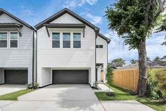 Building Photo - 107 Frawley St
