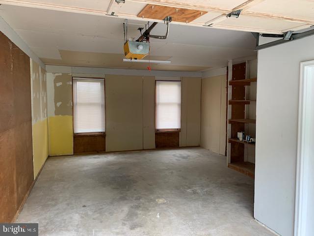 Building Photo - 225 Mill Rd