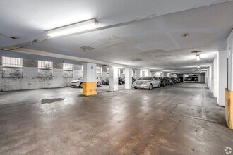 Interior Photo - Sail Cloth Factory Apartments