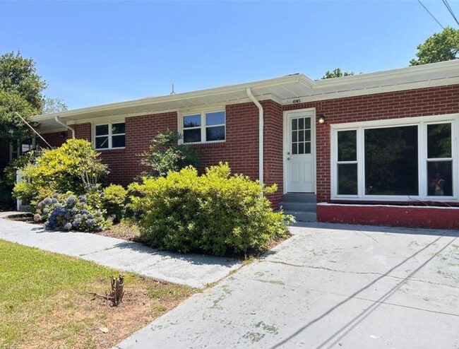 Building Photo - 4745 Whistler Ln