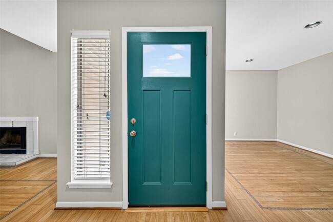 Foto del edificio - 1340 Chardonnay Dr