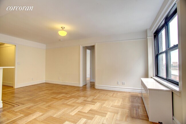 Foto del edificio - 785 West End Ave