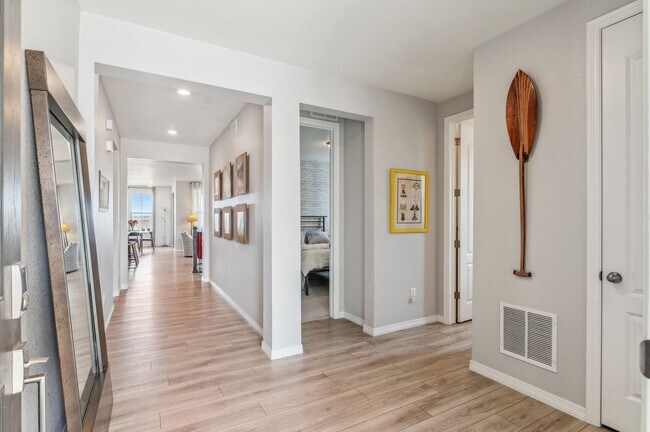 Foto del edificio - Stunning 4 Bedroom/ 3 Bath Home in Sterling Ranch