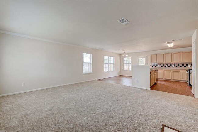 Building Photo - 3546 Lanesborough Dr