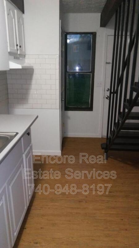 Building Photo - 1119 Hollander St