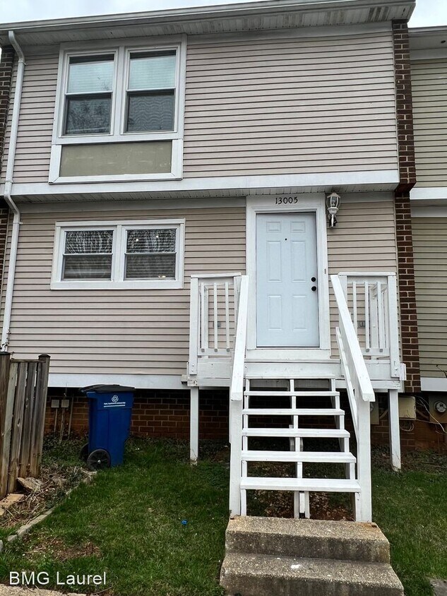 3 br, 1.5 bath House 13005 Trailside Way House Rental in Germantown, MD