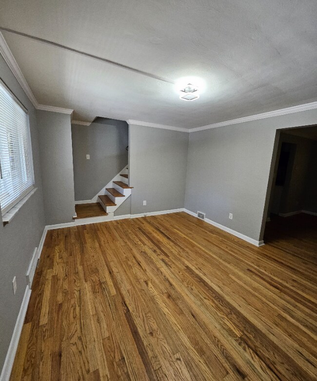 Foto del edificio - 2273 Pauline Ave