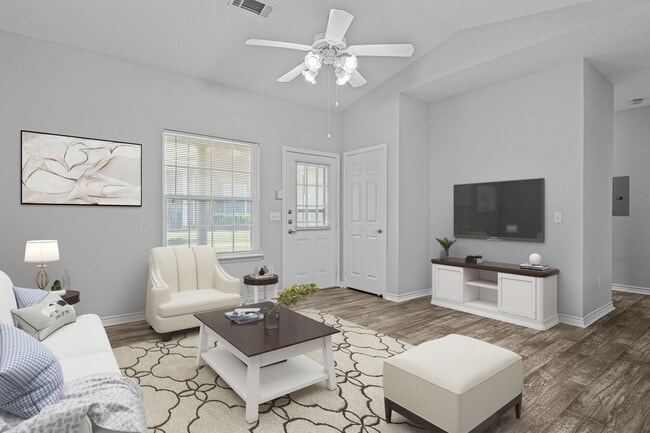 Building Photo - Creekside Village