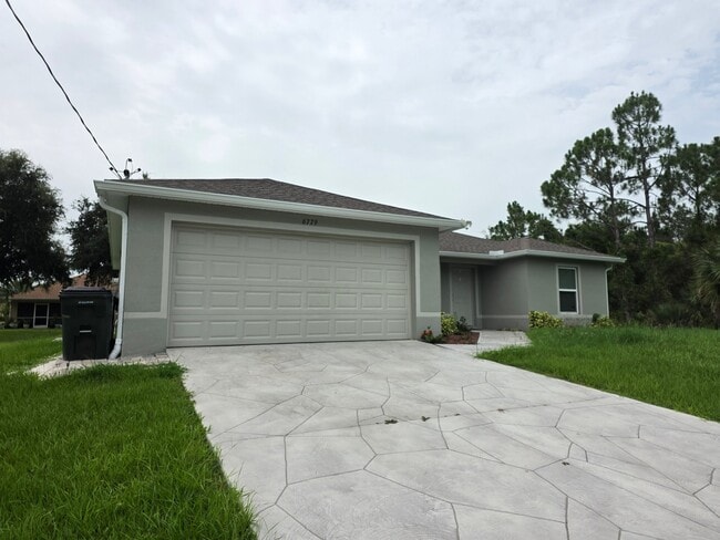 Building Photo - 6779 Abelson Ave