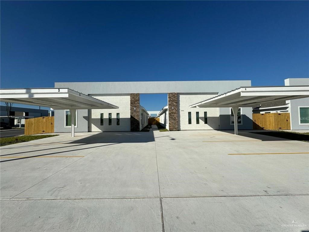 Primary Photo - 5900 N Western Rd