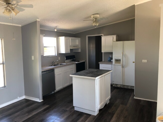 Foto del edificio - 6508 FM1565