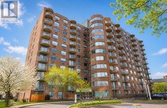 Building Photo - 1440 Heron Rd
