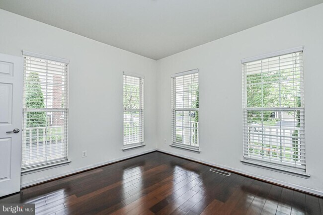 Foto del edificio - 42619 Callalily Way