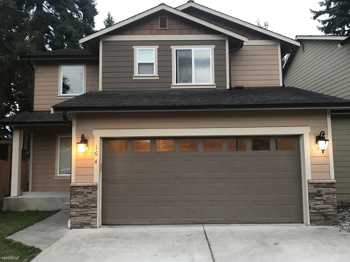 16 117th Pl SE, Everett, WA 98208 House Rental in Everett, WA