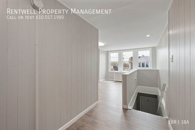 Building Photo - 1BR 1BA Apartment Available for rent South...
