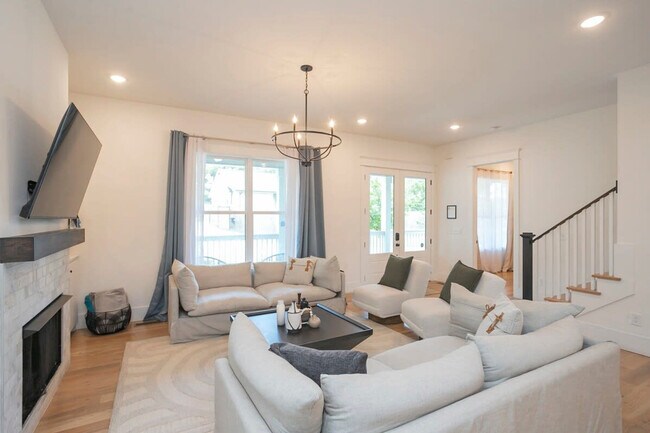 Foto del edificio - 106 Walnut Hill Dr