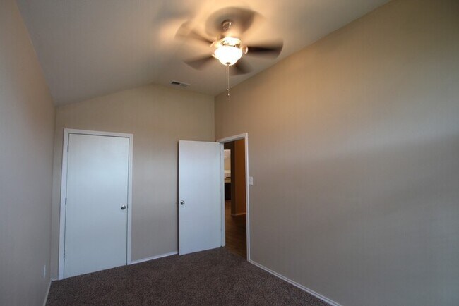 Building Photo - Available Now! Beautiful 4 bedroom home in...