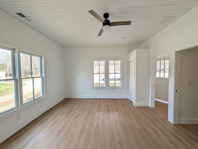 Foto del edificio - Barnardsville Rental!