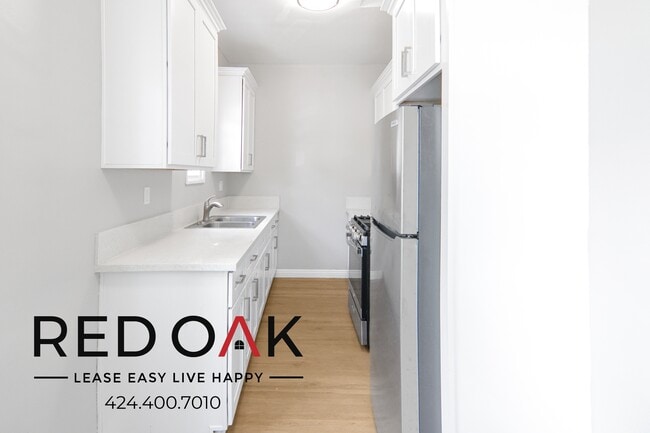 Foto del edificio - 366 Hayworth Ave