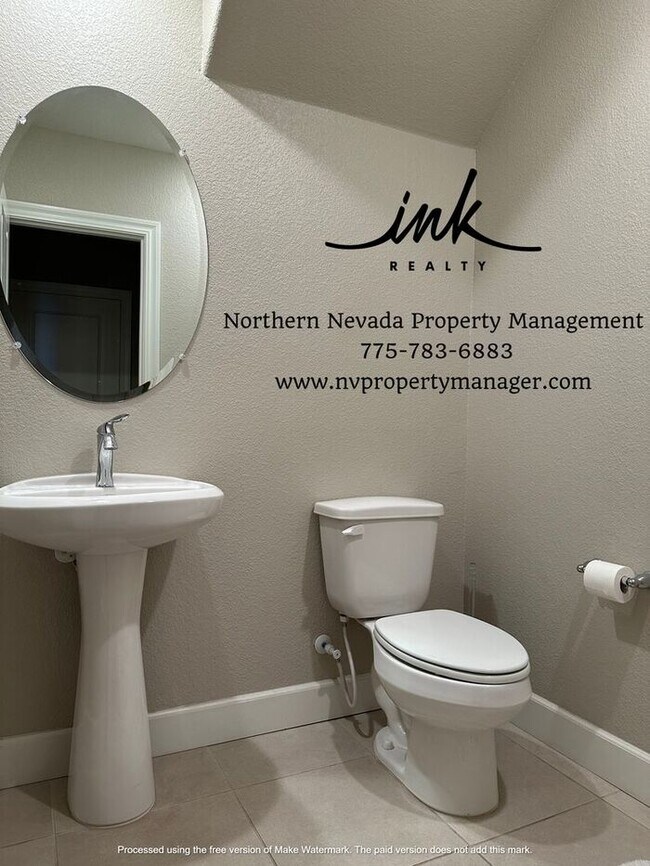 Building Photo - Gardnerville Condo
