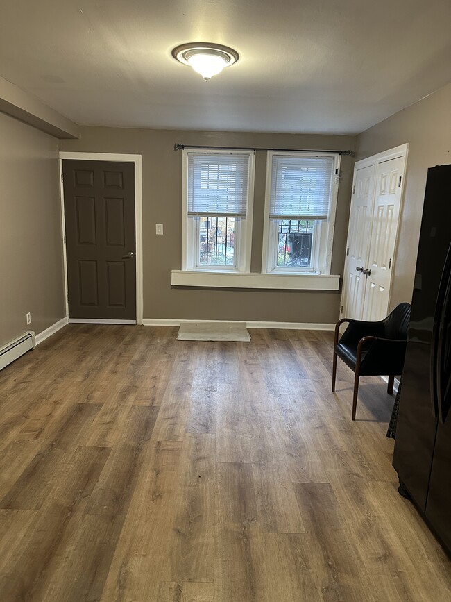 Foto del edificio - 207 Clerk St