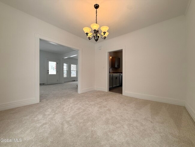 Building Photo - 13 Darwin Ave