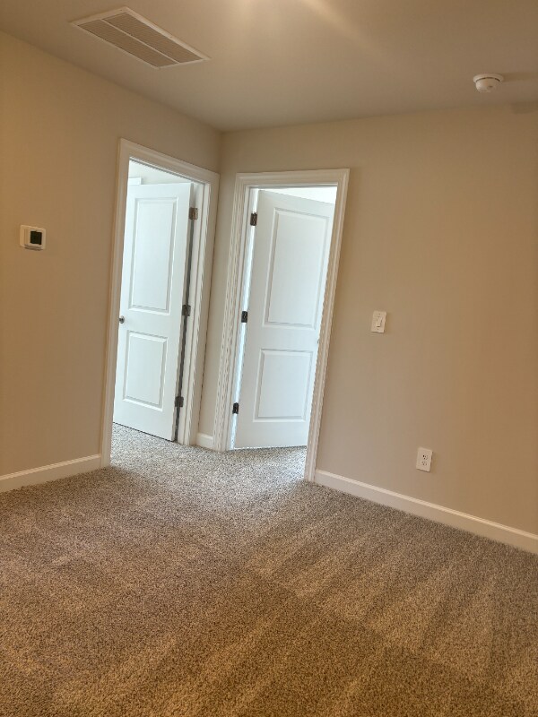 Building Photo - 1739 Braemar Vlg Dr