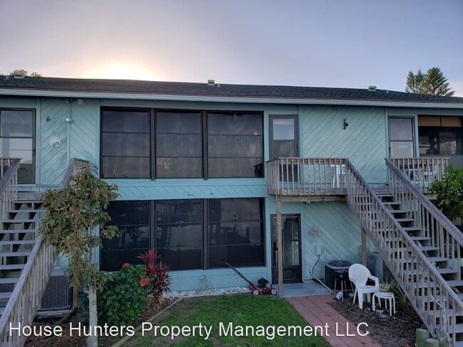 Building Photo - 2 br, 1 bath House - 5041 N Beach Rd Unit 2A