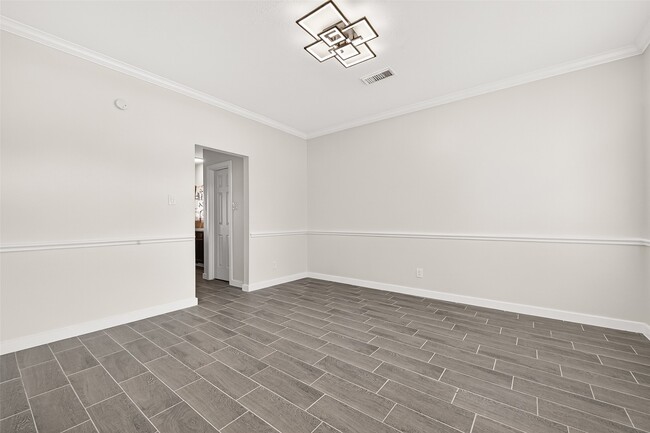 Building Photo - 14827 Mesa Vista Dr