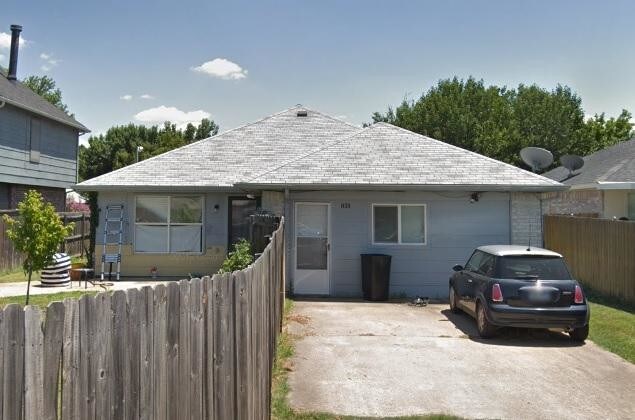 Building Photo - 1429 Spicewood