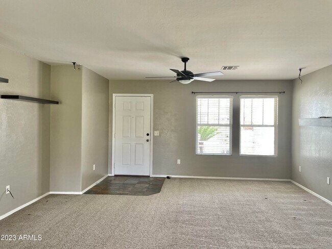 Building Photo - 3863 E Latham Way