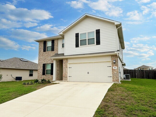 Building Photo - Bright & Roomy 5 Bedroom, 2.5 Bathroom Home with 2-Car Garage