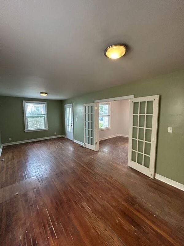 Building Photo - 3423 Parkwood Ave