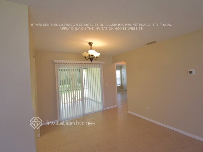 Foto del edificio - 3196 Sky St