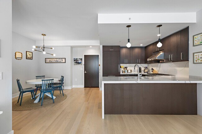 Foto del edificio - 1400 Hudson St