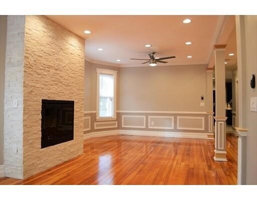 Foto del interior - 19 Pleasant St