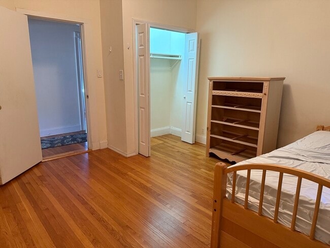 Foto del edificio - 66 Cottage St