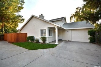 Building Photo - 3534 Koso St